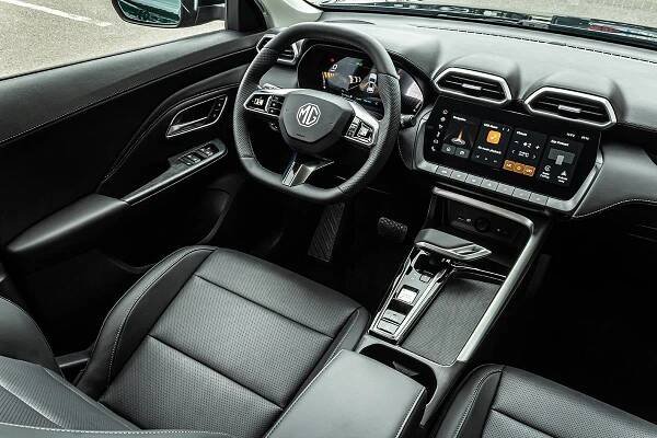 MG ZS 1,5 HEV EXCLUSIVE