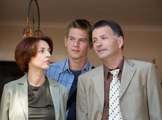 In aller Freundschaft - Flucht nach vorn - Z filmu - Hendrikje Fitz, Karsten Kühn, Thomas Rühmann