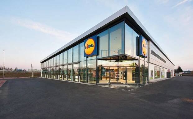 Foto: Lidl bourá další prodejny, do léta chce mít už dvacet nových. Jsou větší a luxusnější