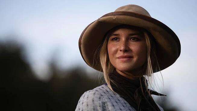 Isabel May on 1883's Elsa Dutton and Narrating More Yellowstone Prequels