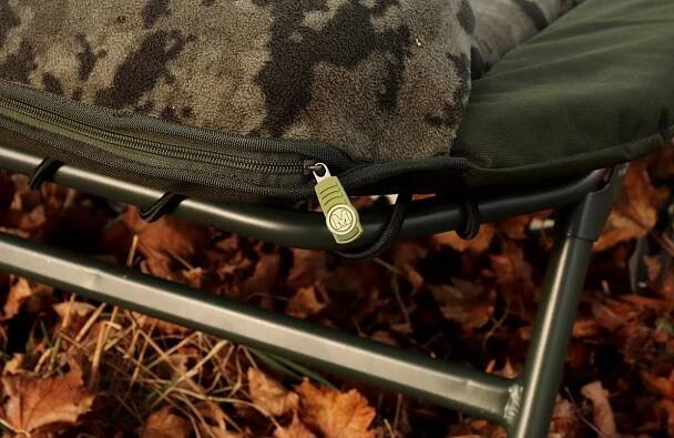 Lehátko MIVARDI CamoCoder Air8 Bedchair | OKfish.cz, rybářské potřeby