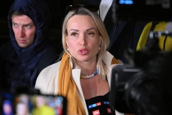 Bývalá novinářka ruské státní televize Marina Ovsjannikovová