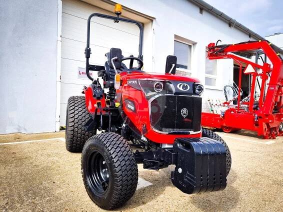 Všestranný malotraktor CAPTAIN 263 HST - Agromechanika