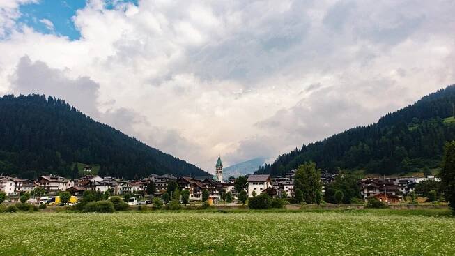 Santo Stefano di Cadore: cross-country skiing, alpine skiing, trekking, history and culture