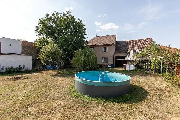 Prodej domu 227 m², pozemek 782 m², Husova, Uhlířské Janovice, Středočeský kraj