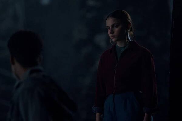 Jeho temné esence - No Way Out - Z filmu - Dafne Keen