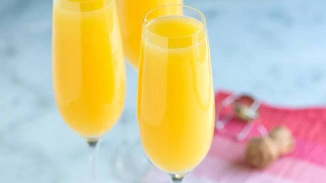 Šumivý koktejl – Mimosa – ALKOHOL DRINK