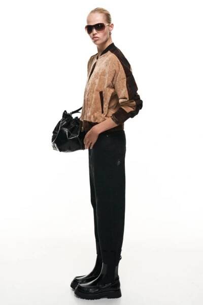 �ern� mom d��ny