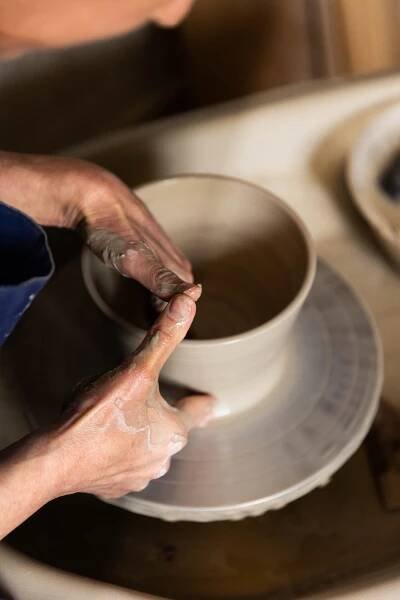 About — Maria Cabrera Ceramics