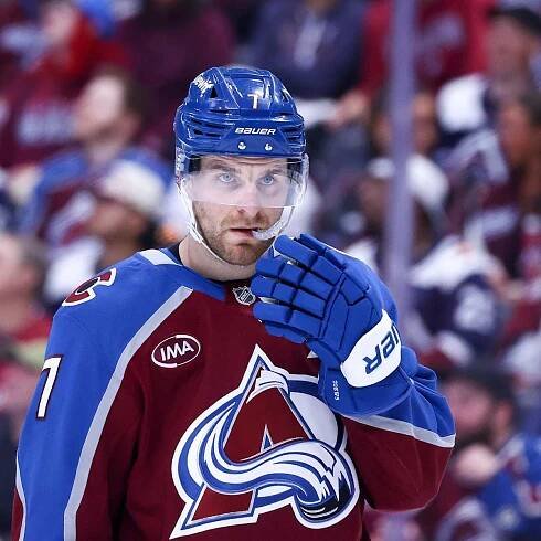 Colorado Avalanche blue liner draws high praise from former teammate