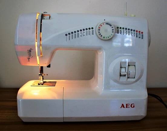 Šicí stroj AEG 11210 - Elektro