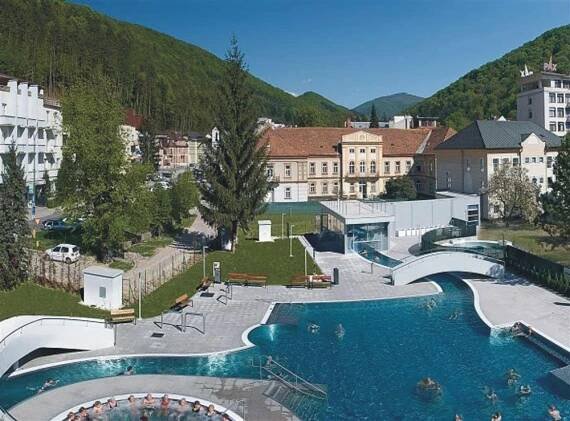 Trenčianske Teplice - Hotel Flóra ***+ | Slovenské Lázně - Slovensko 