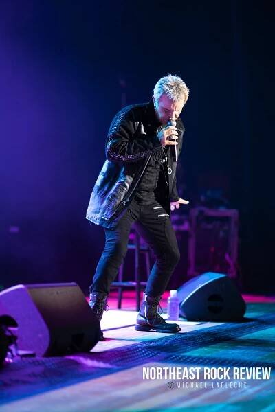 Billy Idol and Steve Stevens | Lynn, MA | 4.3.19 – NORTHEAST ROCK REVIEW