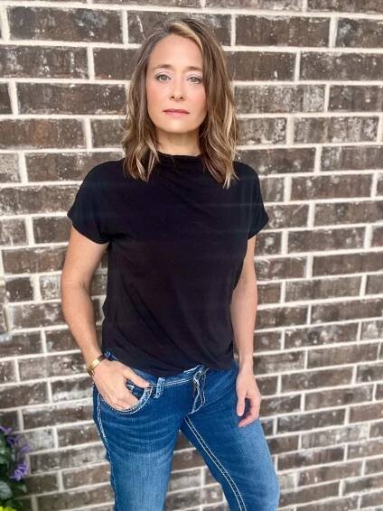 Meet Corie – Corie Weathers