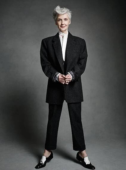 Donna Mitchell - Iconic Focus - Top Modeling Agency in New York and Los Angeles for 30 to 90+ Year Old Models