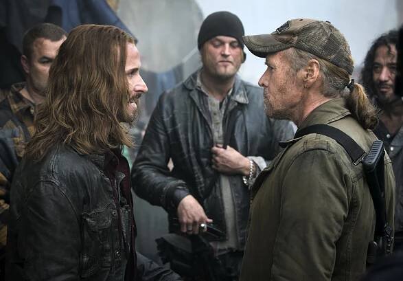 Falling Skies - The Pickett Line - Z filmu - Colin Cunningham, Will Patton