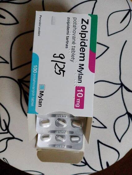 Lék na spaní - zolpidem 10 mg/ - undefined