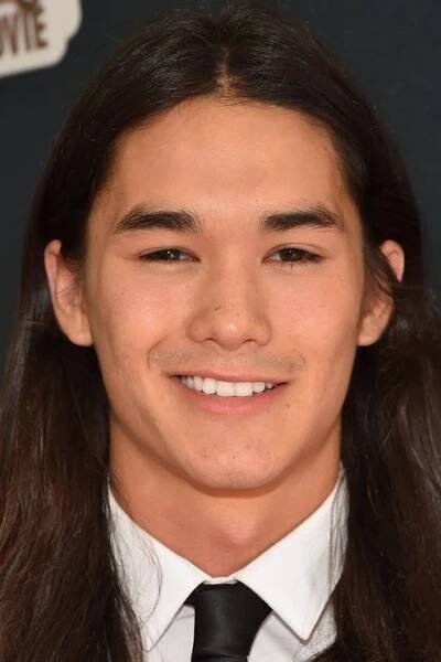 Booboo Stewart herec