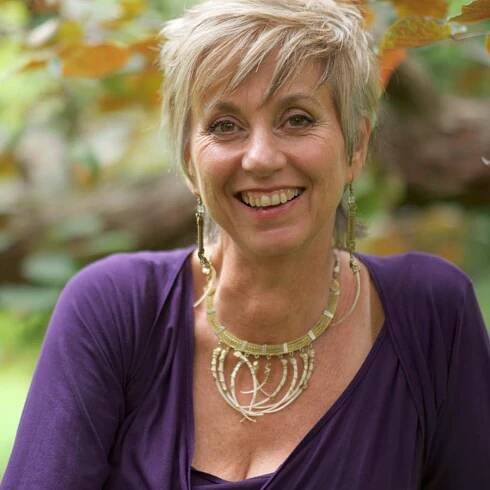 Sue Holmes