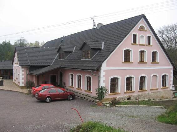 Penzion U Pešíků, Červený Kostelec, Česko