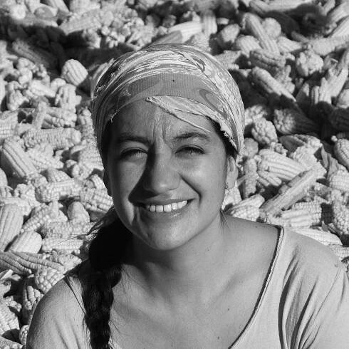 Ana María Morales Troya, antropóloga feminista ecuatoriana. Actualmente vive en Buenos Aires, aunque siempre tiene una excusa para volver a su corazón andino.