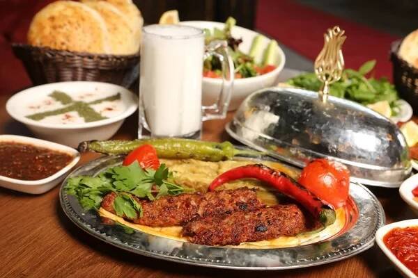 Tradiční turecký a arabský ramadán — Stock obrázek