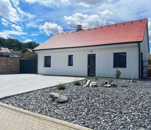 Apartmán Nimrichter Milovice - pronájem  - zvětšit
