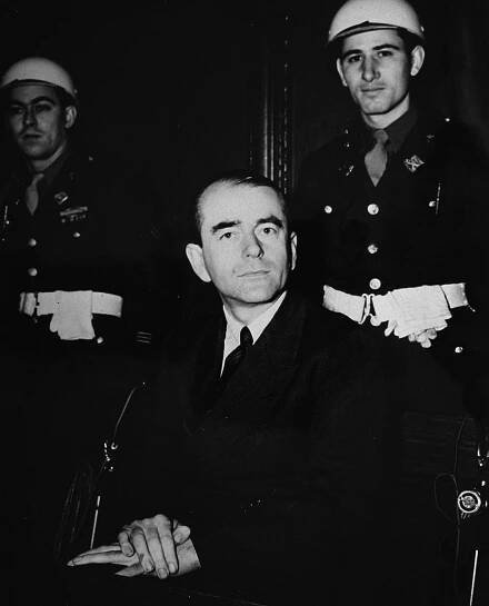 Erinnerungen (Albert Speer) – Wikipedia