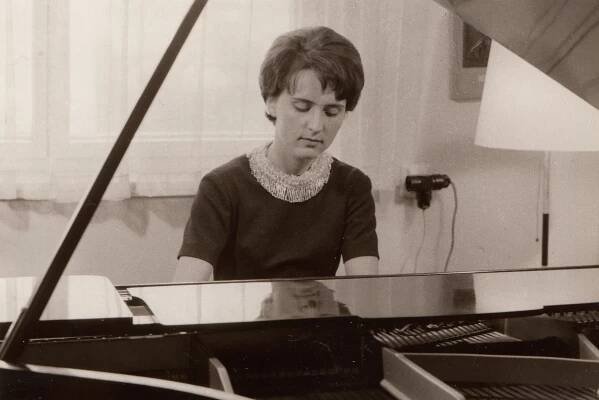 Helena Medková (1946)