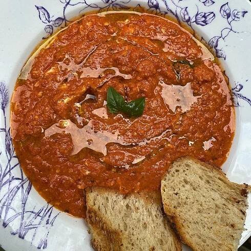 Uova al pomodoro