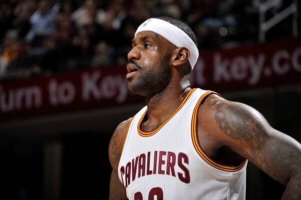 LeBron James má vystaráno: Se společností Nike uzavřel doživotní partnerství