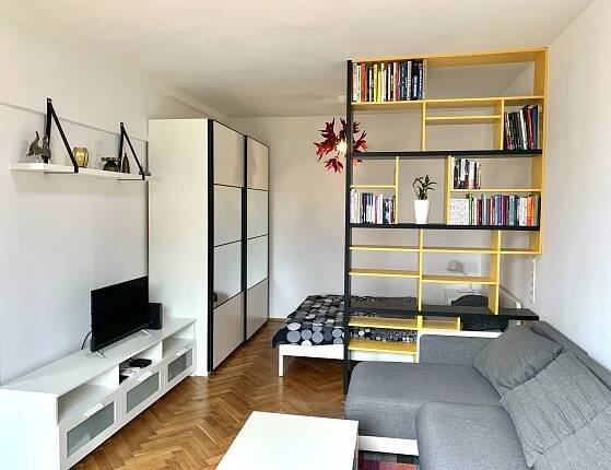 Pronájem bytu 2+1 64 m² - Adam Růžička Reality