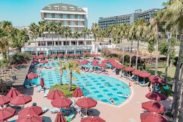 Trendy Palm Beach  5* - bazén