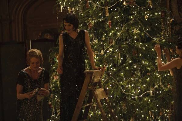 Panství Downton - Christmas Special - Z filmu - Samantha Bond, Michelle Dockery