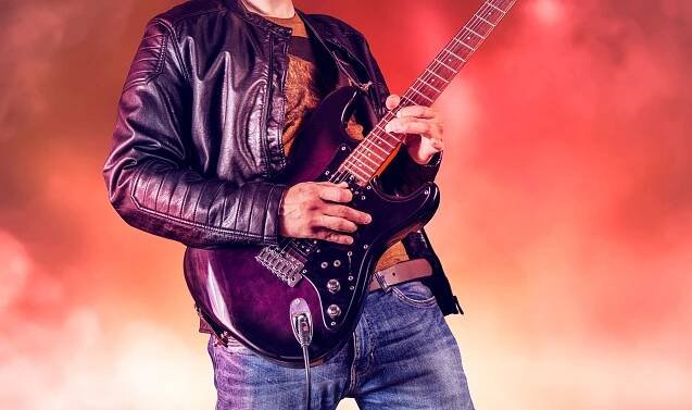 Encyklopedie hudby: Revoluční rock'n'roll změnil svět a dodnes mu vládne - Expres FM