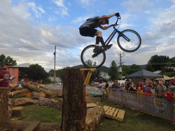 Mummery wins the Austrialian championship – BASHGUARDIAN