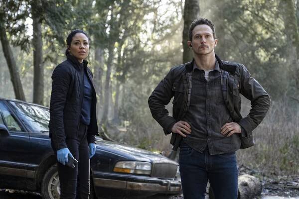 Jonathan Tucker - Actor