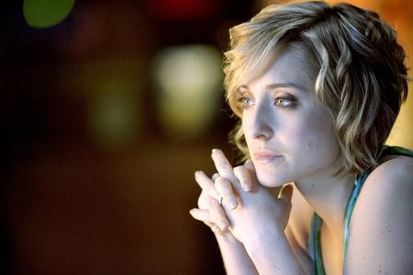 Smallville - Kouzlo - Z filmu - Allison Mack