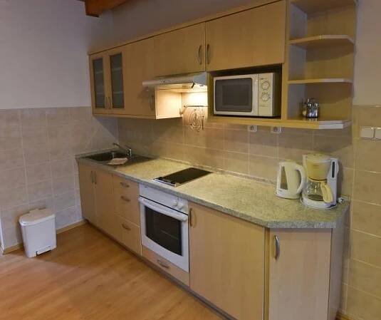 Dvoupodlažní apartmán - kuchyně