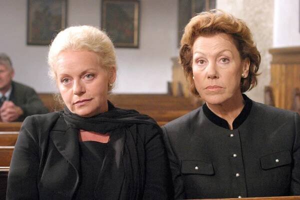 4 ženy a pohřeb - Warm abtragen - Z filmu - Brigitte Kren, Adele Neuhauser