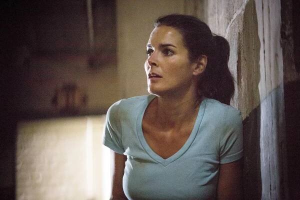 Rizzoli & Isles: Vraždy na pitevně - Ztráty a nálezy - Z filmu - Angie Harmon