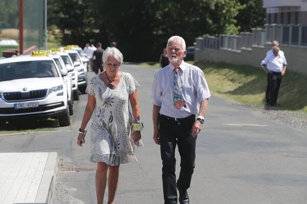 Pohnutý život otce Jiřího Langmajera (55): Nechtěné dítě a zbabělý odchod od manželky!