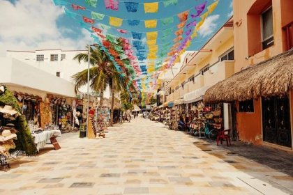 Cost of Living in Playa Del Carmen: Comprehensive Guide - VisaClue