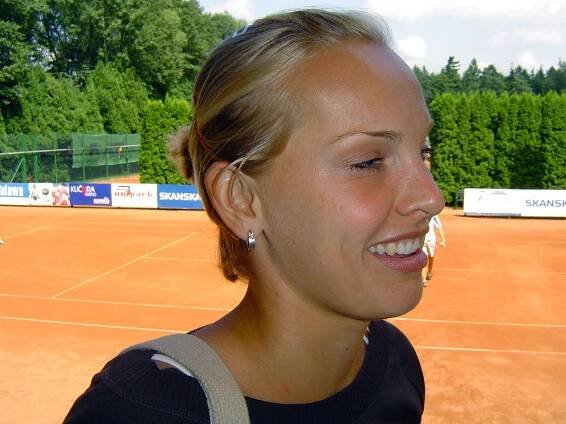 Několikanásobná vítězka dvouhry :  Veronika Raimrová