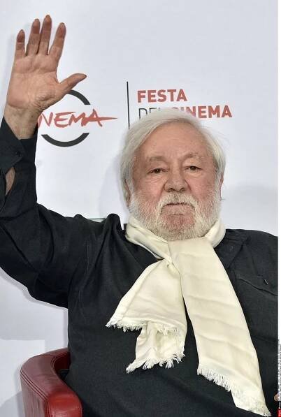 Zemřel herec Paolo Villaggio.