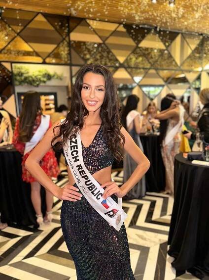 Otrokovická Helena Čermáková je THE MISS GLOBE ELEGANCE | Patriot Magazín