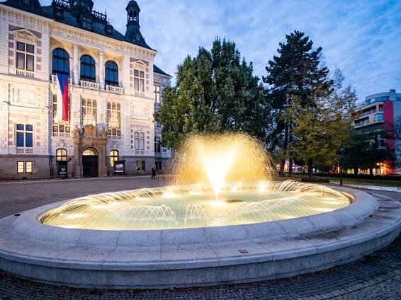 Fontána Kopeckého sady, Plzeň - Fontány, kašny a jezírka