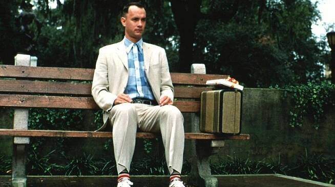 Kdo měl hrát Forresta Gumpa a kterému herci film málem zhatil kariéru? Podívejte se, co jste o oscarovém snímku nevěděli - Super.cz
