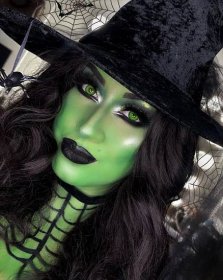 15 Incredible Halloween Makeup Looks