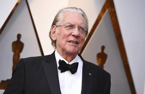 Vo veku 88 rokov zomrel kanadský herec Donald Sutherland. Hral vo vyše 170 filmoch a...